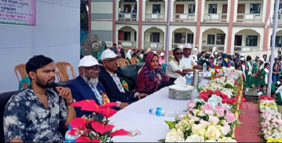 কাপাসিয়া হরিমঞ্জুরী পাইলট বালিকা উচ্চ বিদ্যালয়ে বার্ষিক ক্রীড়া অনুষ্ঠিত