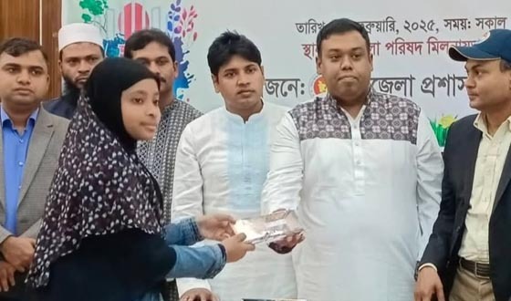 ফারাবির হাতের লেখা উপজেলার সেরা