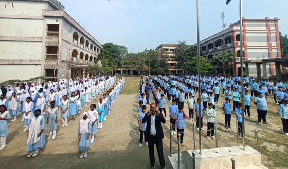 লৌহজংয়ে শিক্ষার্থীদের সাথে থানা পুলিশের সচেতনামূলক বৈঠক