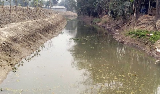 মরা খালে ফিরেছে যৌবণ