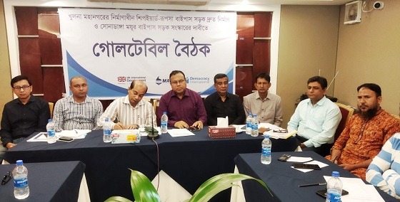 কোনো অজুহাত নয় : দ্রুত সড়ক সংস্কার চায় খুলনাবাসী