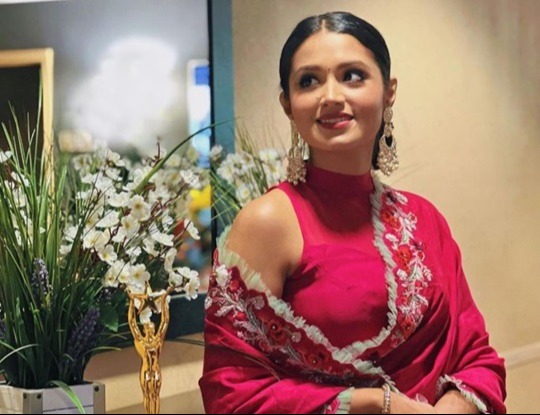 নিজের কণ্ঠে দর্শককে মাতিয়ে রাখতে চান ফারিণ