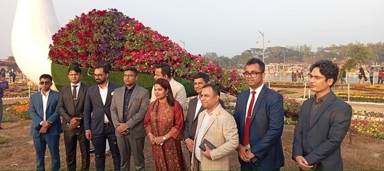 সীতাকুণ্ডে চট্টগ্রাম জেলা প্রশাসকের সংবাদ সম্মেলন অনুষ্ঠিত