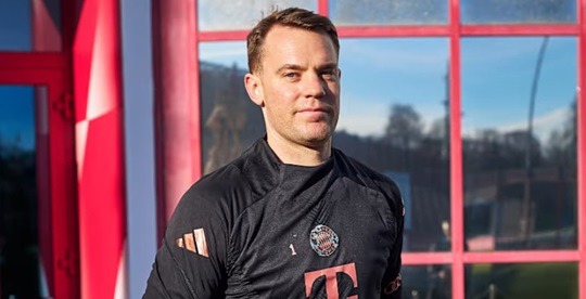 অবশেষে মাঠে ফিরলেন ম্যানুয়েল নয়্যার