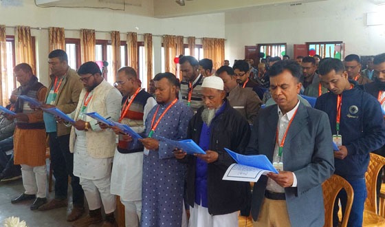 মোবারকগঞ্জ চিনিকল: নব-নিবার্চিত প্রতিনিধির শপথ গ্রহন