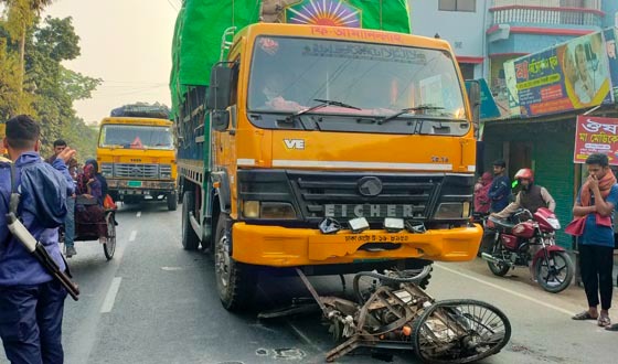 মণিরামপুরে সড়ক দুর্ঘটনায় নারী-পুরুষ'সহ দুইজন নিহত