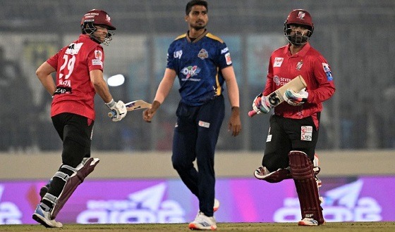 ঢাকাকে নিয়ে বরিশালের ছেলেখেলা