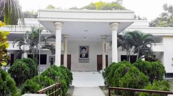 বীরশ্রেষ্ঠ ক্যাপ্টেন মহিউদ্দিন জাহাঙ্গীর স্মৃতি জাদুঘর ও গ্রন্থাগার বিলুপ্তির পথে !