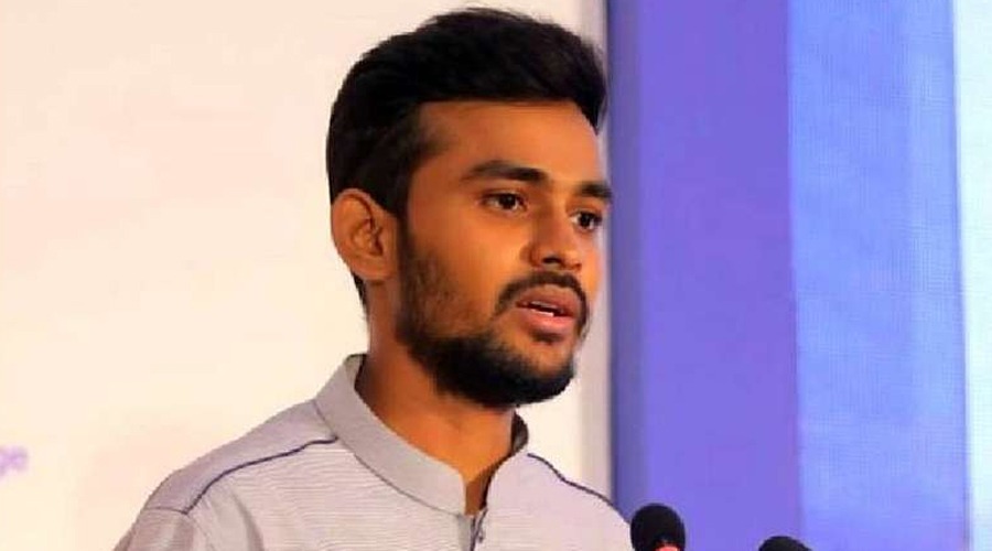 ৫ আগস্ট নতুন বাংলাদেশ পেতে সুযোগ করে দিয়েছে: উপদেষ্টা আসিফ