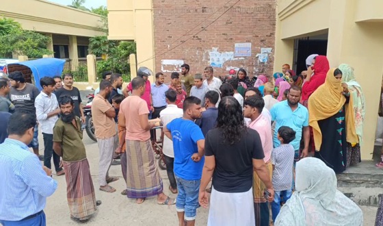 মেহেরপুরে ট্রাকের চাকায় পিষ্ট হয়ে মোটরসাইকেল চালক নিহত