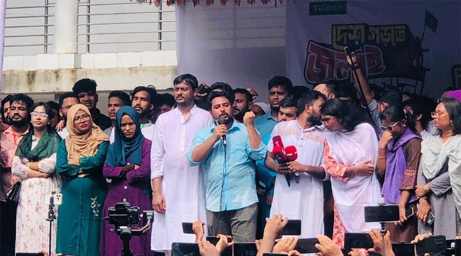 ‘নতুন কোনো গডফাদার হতে দেওয়া হবে না’—নাহিদ ইসলামের হুঁশিয়ারি