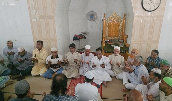 মাইলস্টোন ট্র্যাজেডিতে নিহতদের স্মরণে টাঙ্গাইলে দোয়া মাহফিল