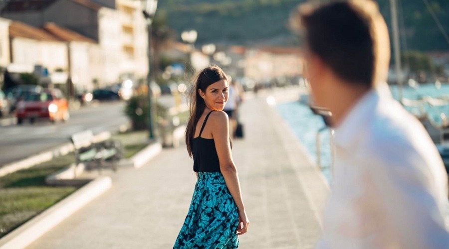 প্রাক্তনকে ভুলতে পারছেন না? জেনে নিন কারণ