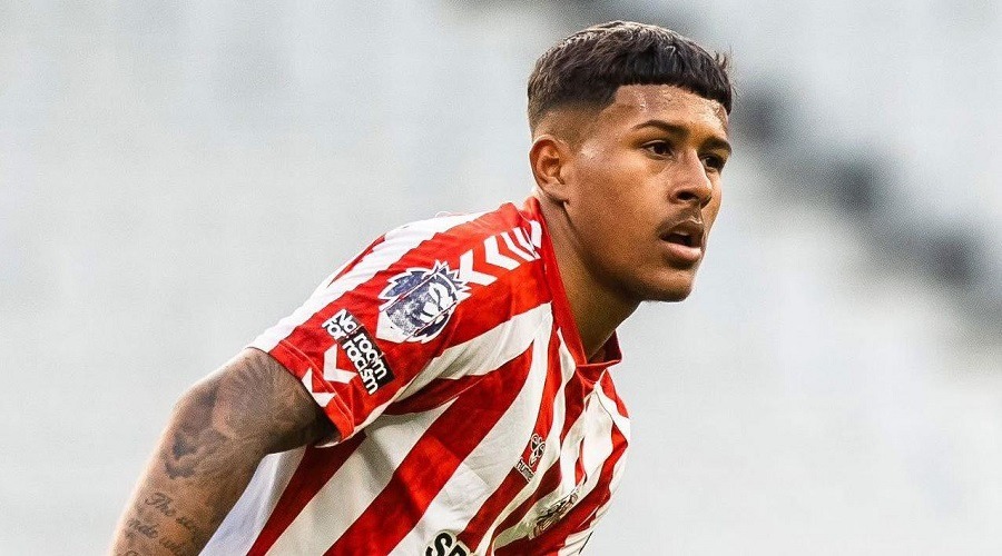 এবার বসুন্ধরা কিংসের হয়ে খেলবেন কিউবা মিচেল