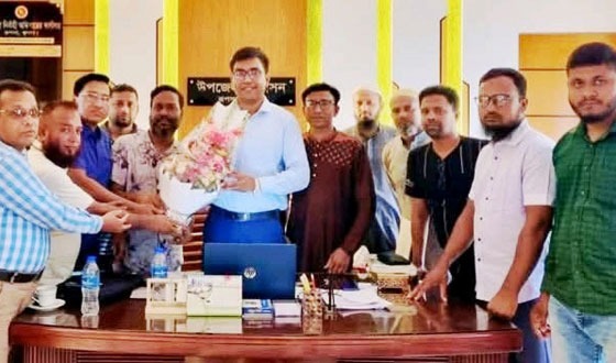 রূপসা প্রেসক্লাবের নবনির্বাচিত নেতৃবৃন্দের সাথে ইউএনও'র সাক্ষাৎ