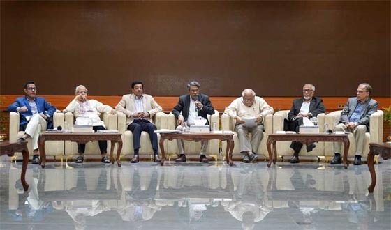 রাজনৈতিক দলগুলোর সম্মতির ভিত্তিতেই হবে জাতীয় সনদ: আলী রীয়াজ