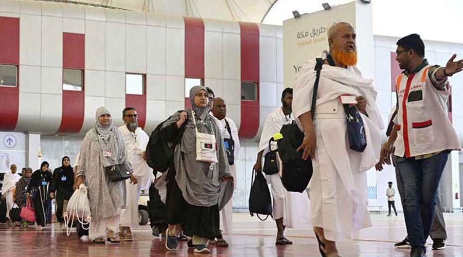 দেশে ফিরেছেন ২০ হাজার হাজি, ফিরতি ফ্লাইট চলবে ১০ জুলাই পর্যন্ত