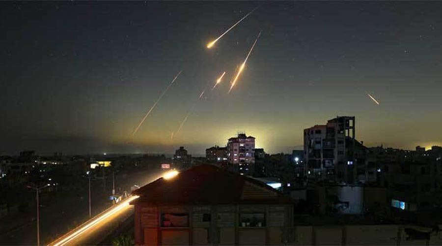 যেভাবে ইসরায়েলের আকাশ প্রতিরক্ষা ভেদ করছে ইরানের ক্ষেপণাস্ত্র