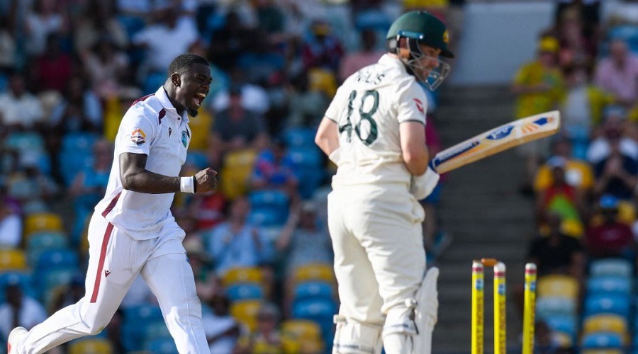 ব্রিজটাউনে থামছেনা উইকেট বৃষ্টি