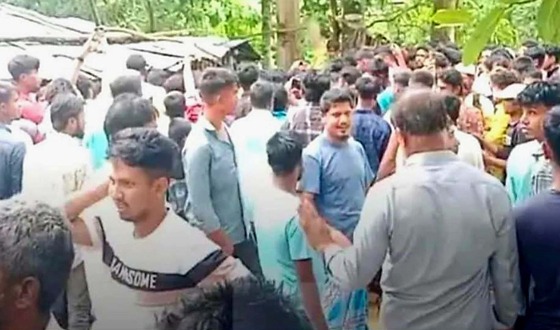 রামুতে গণপিটুনিতে ডাকাত নিহত