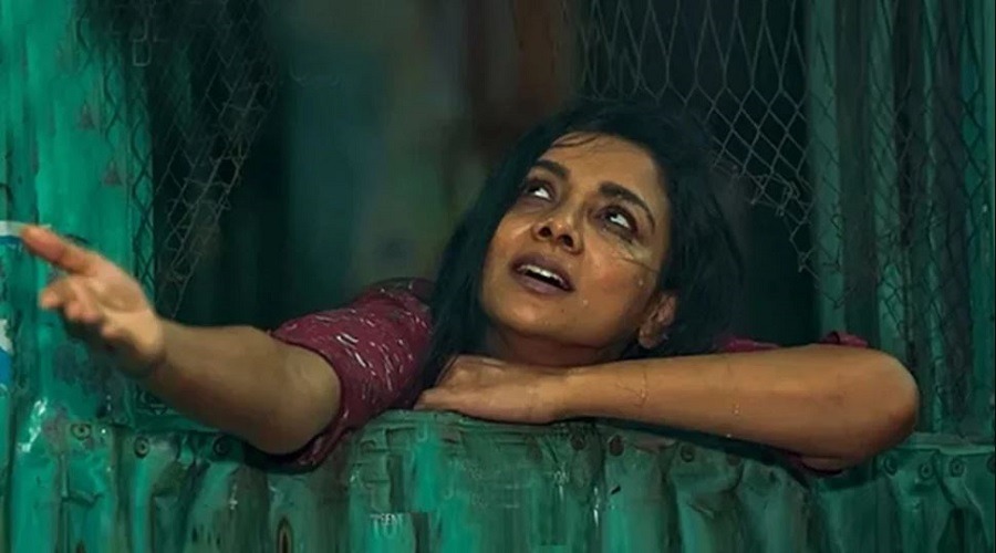 টোকিওতে পুরস্কৃত হলো ‘নীলপদ্ম’