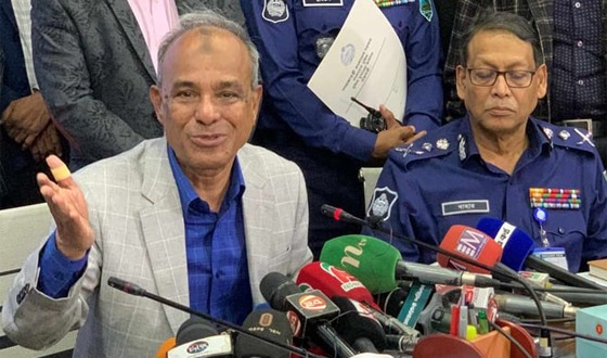 সীমান্তে নিরাপত্তা নিয়ে আশঙ্কার কোনো কারণ নেই: স্বরাষ্ট্র উপদেষ্টা