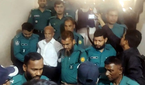 আ. লীগ আর করবো না, কাঠগড়ায় কাঁদলেন কামাল মজুমদার