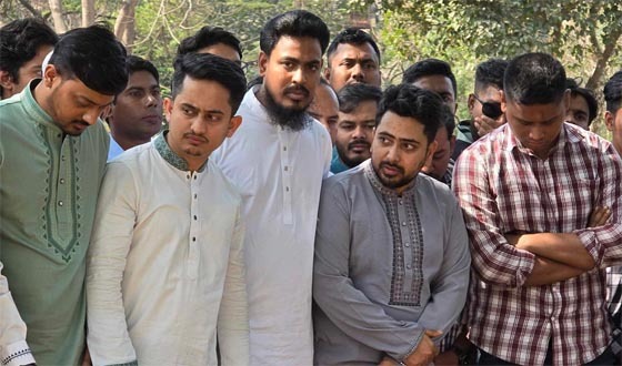 শহীদদের স্মরণে এনসিপির শ্রদ্ধা, দ্রুত বিচারের দাবি