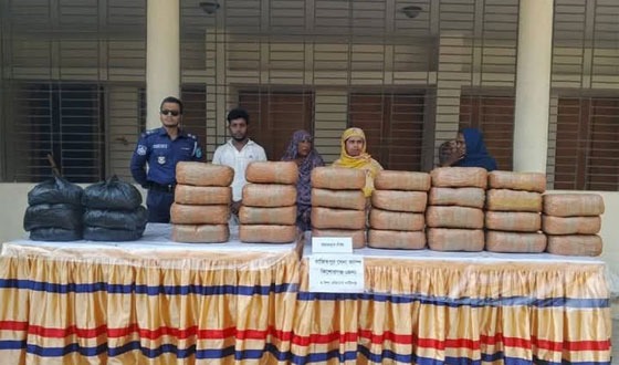 বাজিতপুরে ৬৩ কেজি গাঁজাসহ গ্রেফতার ৩