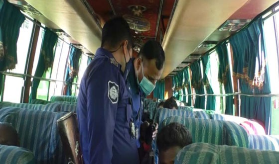 কালীগঞ্জ মহাসড়কে নিরাপত্তা নিশ্চিতে পুলিশের কার্যক্রম জোরদার