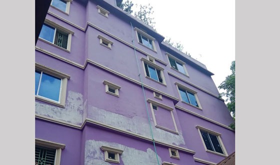 ছাদ থেকে পড়ে মাদরাসা ছাত্রীর মৃত্যু