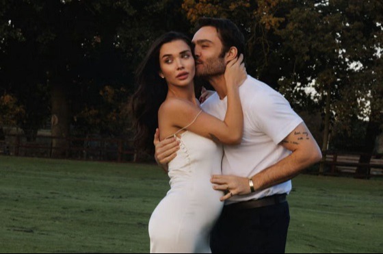 পুত্রসন্তানের মা হলেন অ্যামি জ্যাকসন