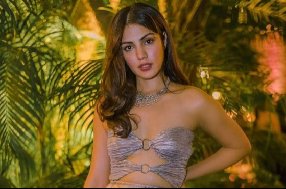 কারাগারে যেমন ছিলেন রিয়া চক্রবর্তী