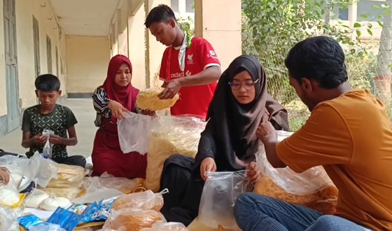 শিক্ষার্থীদের ঈদ উপহার পেল সীমান্তের ৫০টি পরিবার