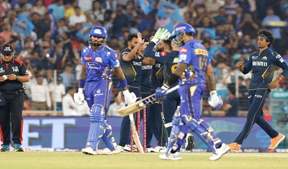 টানা দ্বিতীয় হার মুম্বাইয়ের