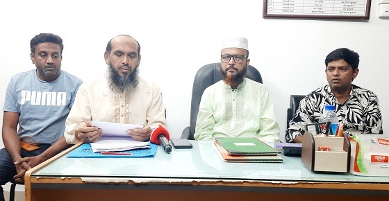 সৈয়দপুরে ভাড়াটিয়া কর্তৃক দোকান দখলের যড়যন্ত্রের প্রতিবাদে সংবাদ সম্মেলন