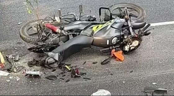 ঢাকা-চট্টগ্রাম মহাসড়কে গাড়ি ধাক্কায় মোটরসাইকেল চালক নিহত