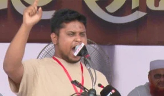 আ. লীগ নিষিদ্ধই বাংলাদেশের বড় সংস্কার: হাসনাত