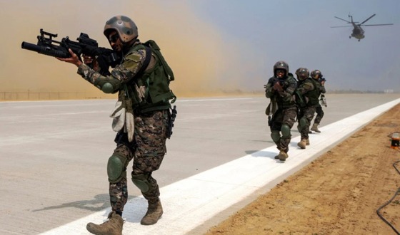 ভারতজুড়ে যুদ্ধকালীন প্রস্তুতি, পাকিস্তানের পাল্টা হুঁশিয়ারি