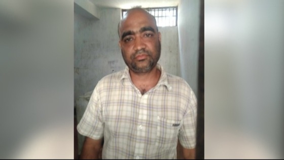 তানোরে সাবেক এমপি ফারুক চৌধুরীর ‘বডিগার্ড’ বাবু গ্রেপ্তার