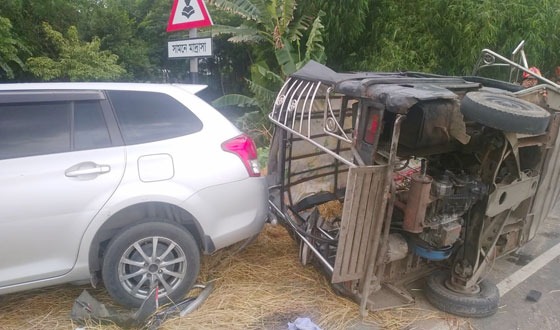 বরিশালে সড়ক দূর্ঘটনায় নারী নিহত