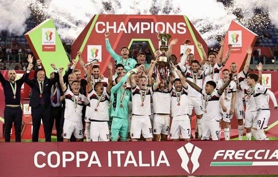 ৫১ বছর পর শিরোপার স্বাদ পেলো বোলোনিয়া