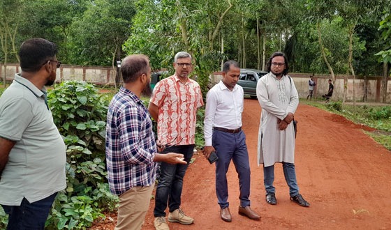 কমলগঞ্জের মুন্সীবাজার-রামেশ্বরপুর সড়কের কাজে অভিযোগ