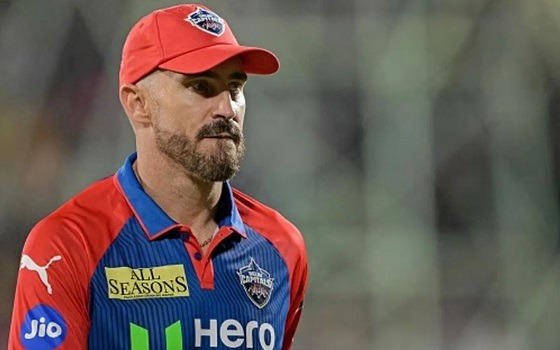 এবার আইপিএল থেকে সরে গেলেন ডু প্লেসি