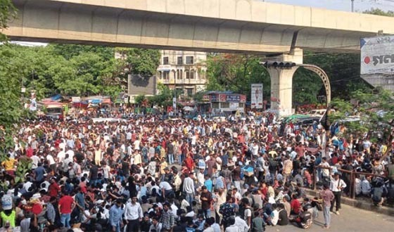 সাম্য হত্যার বিচার দাবিতে ছাত্রদলের শাহবাগ অবরোধ