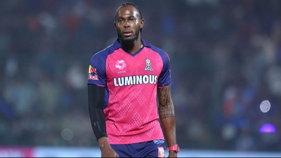 উইন্ডিজের বিপক্ষে ইংলিশ দল থেকে ছিটকে গেলেন আর্চার