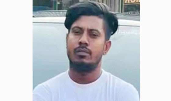 চট্টগ্রামে গুলিবিদ্ধ ঢাকাইয়া আকবরের মৃত্যু