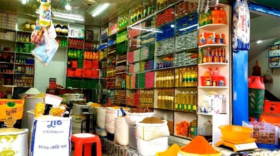 প্রশাসনের তৎপরতার অভাবে ভোগ্যপণ্যের দাম পাইকারিতে কমলেও খুচরা বাজারে প্রভাব নেই