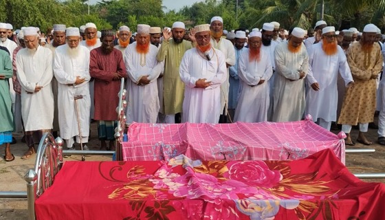 কয়রায় স্বামীর লাশ নিয়ে বাড়ি ফেরার পথে স্ত্রীর মৃত্যু