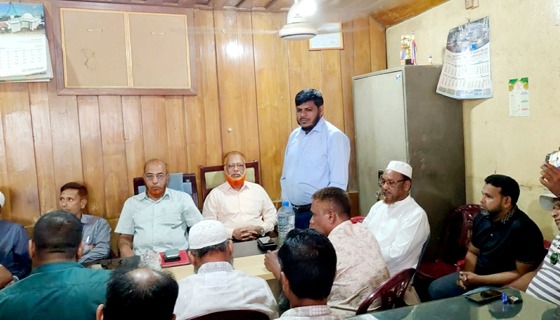 বাঘাইছড়ির কাঠ ব্যবসায়ী সমিতির নতুন নেতৃত্বের দায়িত্ব গ্রহণ